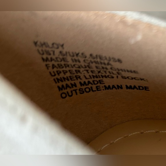 Gray Pumps - Picture 4 of 4